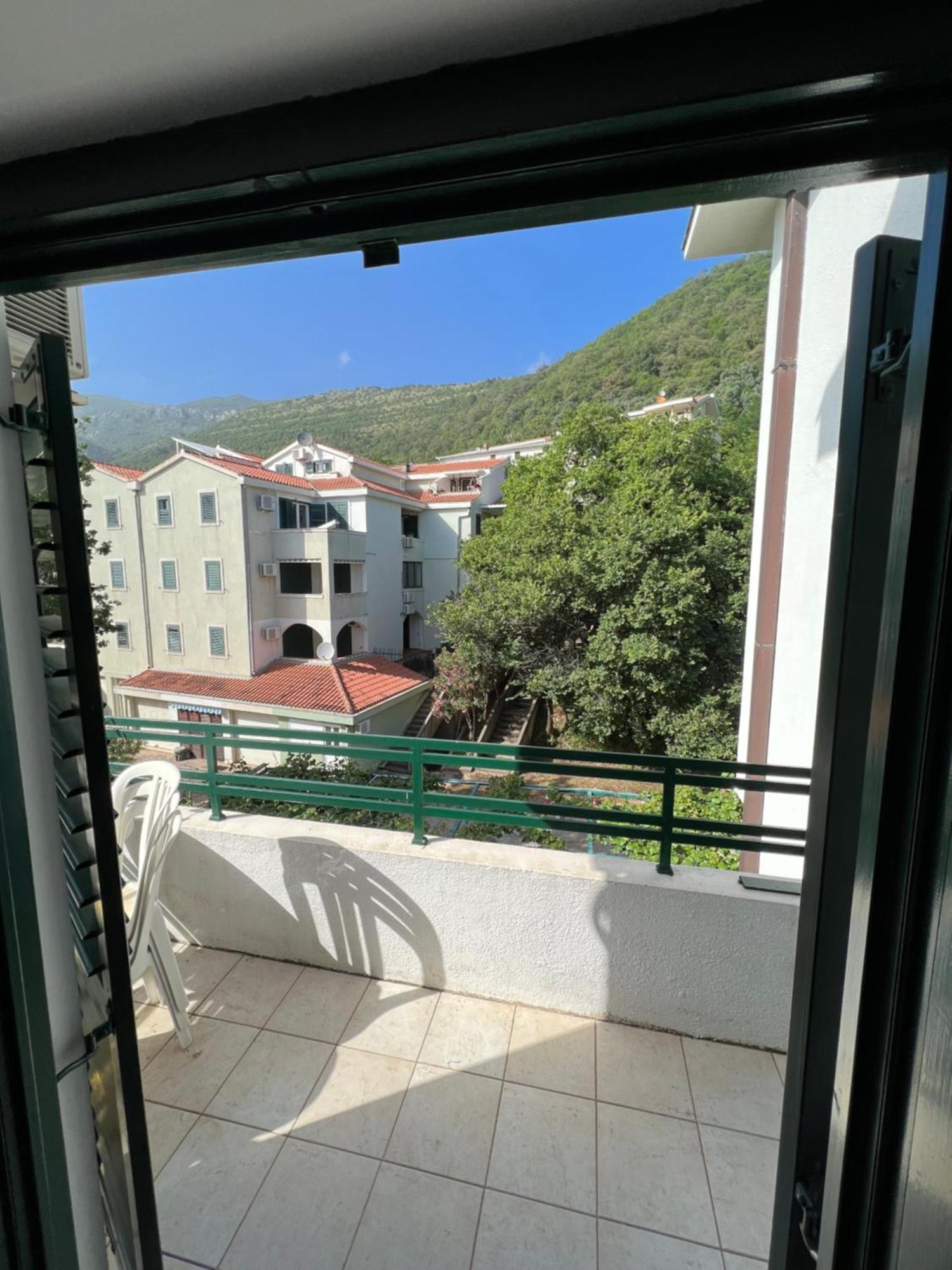 Apartamento Renome Petrovac Exterior foto